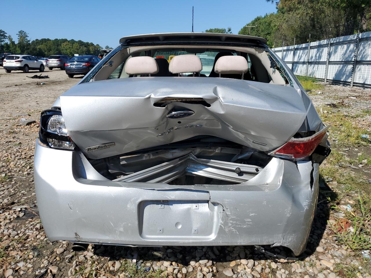 2009 Ford Focus Ses VIN: 1FAHP33N69W214398 Lot: 81248765