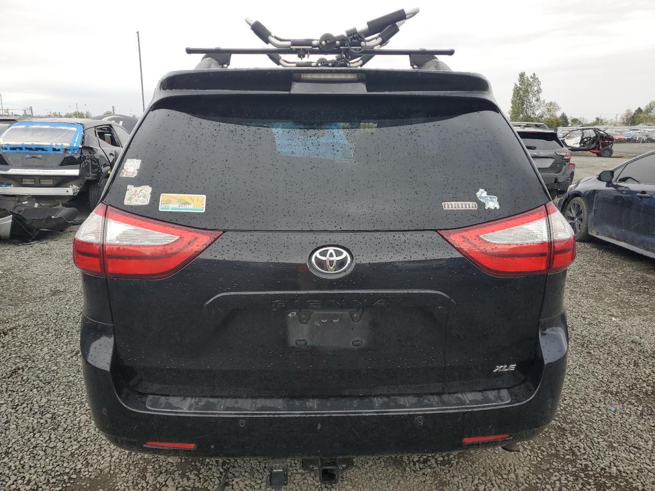 2015 Toyota Sienna Xle VIN: 5TDYK3DC3FS646383 Lot: 84017115