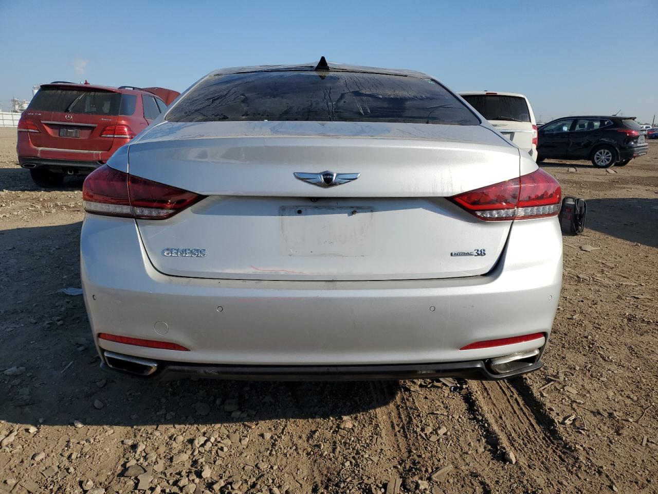 2016 Hyundai Genesis 3.8L VIN: KMHGN4JE7GU133838 Lot: 80715705