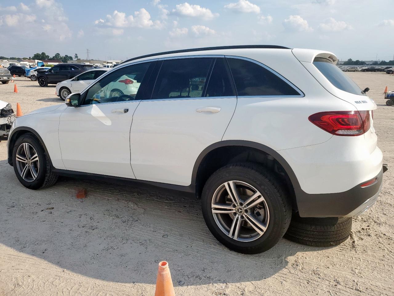 2020 Mercedes-Benz Glc 300 VIN: WDC0G8DB1LF701597 Lot: 81426425