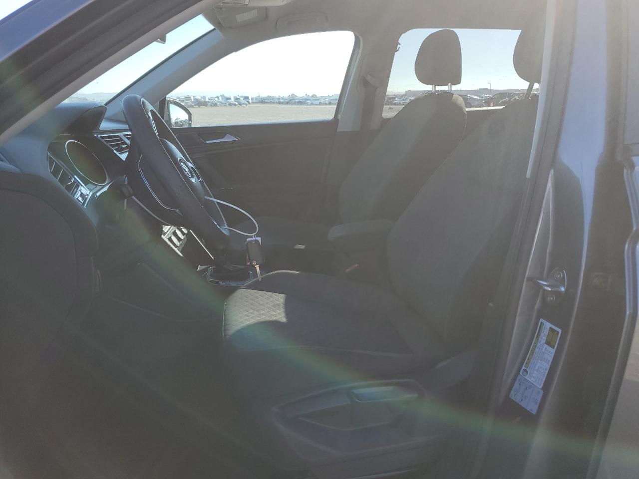 2018 Volkswagen Tiguan S VIN: 3VV1B7AX4JM103540 Lot: 81725605