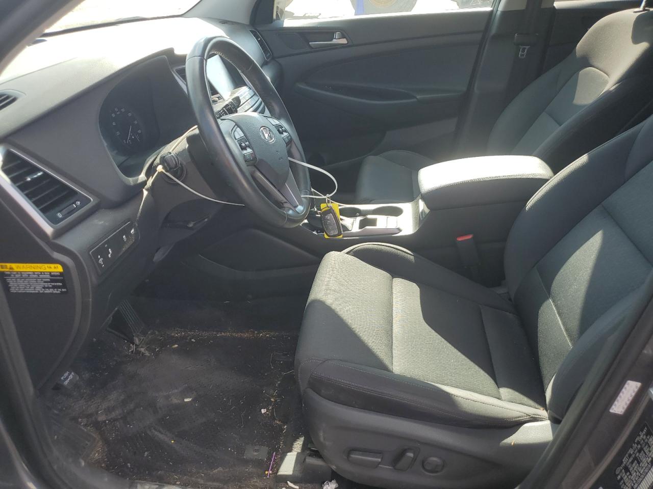 2018 Hyundai Tucson Value VIN: KM8J33A28JU783197 Lot: 82153465