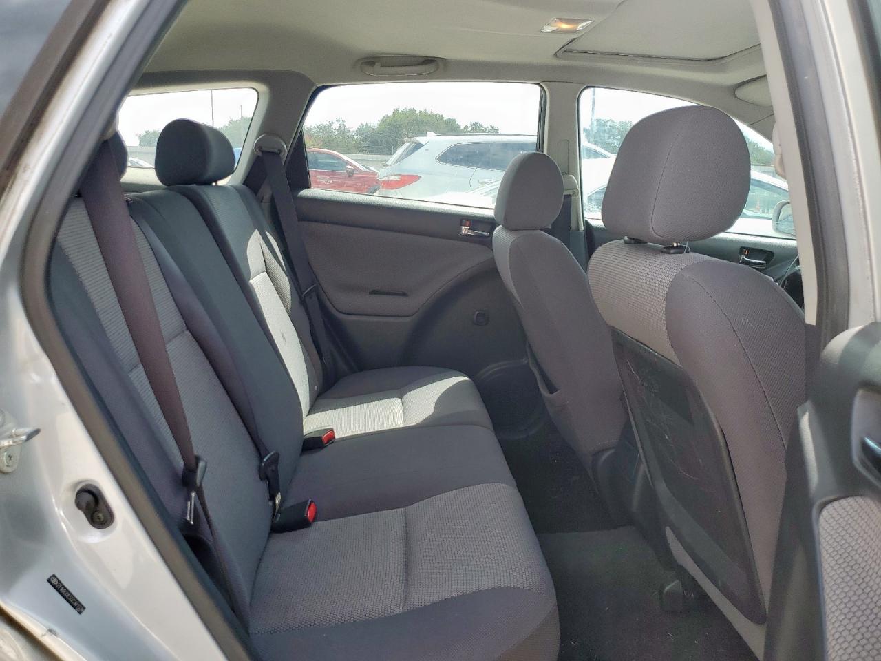 2005 Toyota Corolla Matrix Xr VIN: 2T1KR32E55C381334 Lot: 81726305