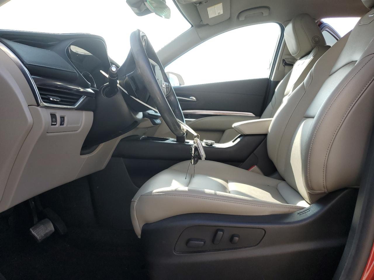 2022 Cadillac Xt4 Luxury VIN: 1GYAZAR42NF141513 Lot: 84421335