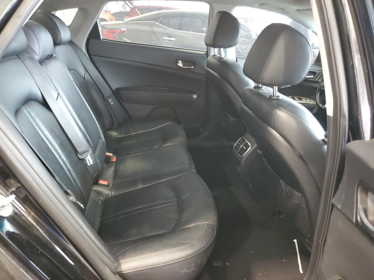 2017 Kia Optima Ex VIN: 5XXGU4L32HG151996 Lot: 84263725