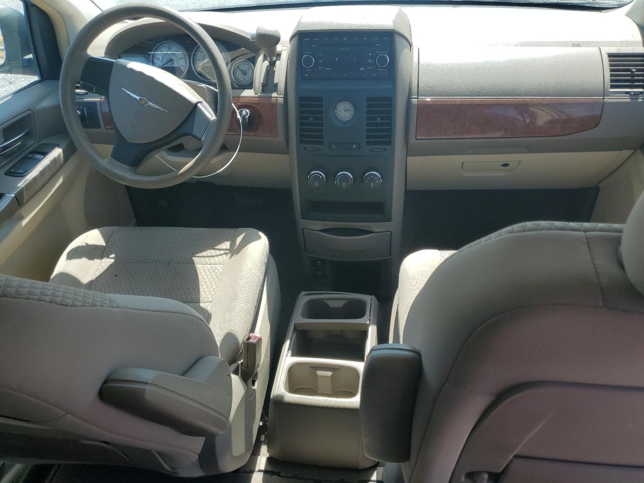 2008 Chrysler Town & Country Lx VIN: 2A8HR44HX8R128448 Lot: 71604215