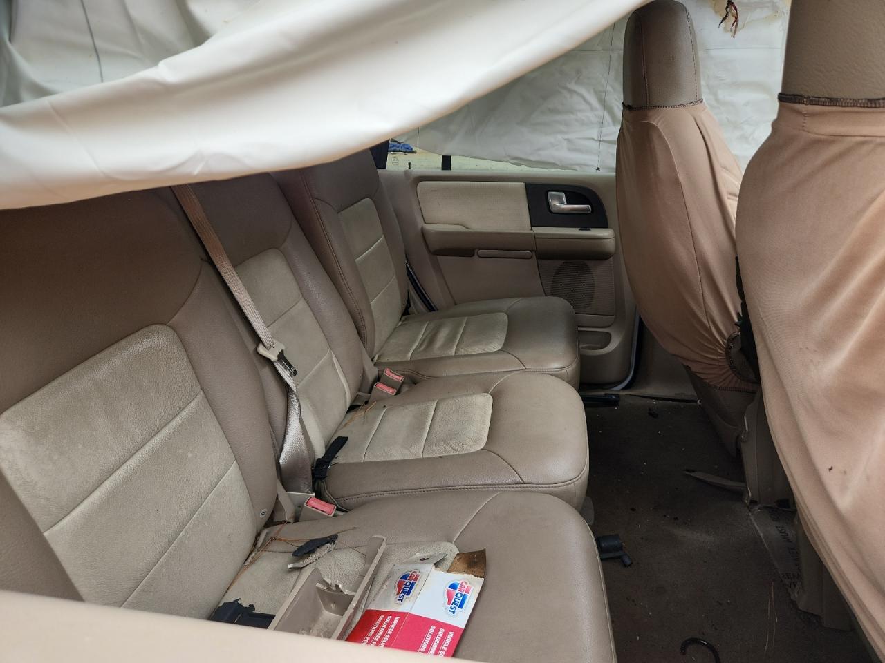 2004 Ford Expedition Eddie Bauer VIN: 1FMFU17L74LA54321 Lot: 84786285