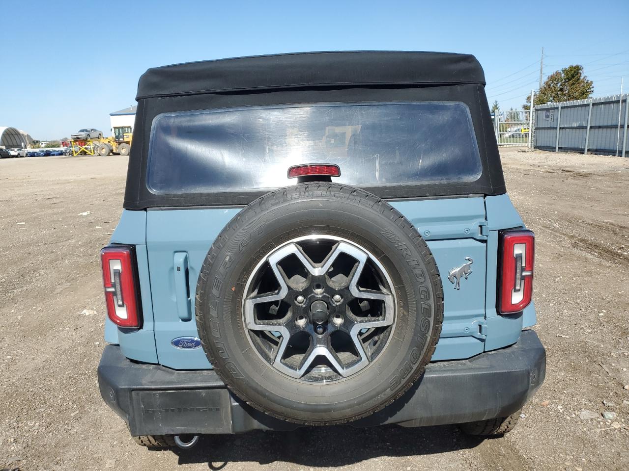 2021 Ford Bronco Base VIN: 1FMDE5BH6MLA84666 Lot: 81859365