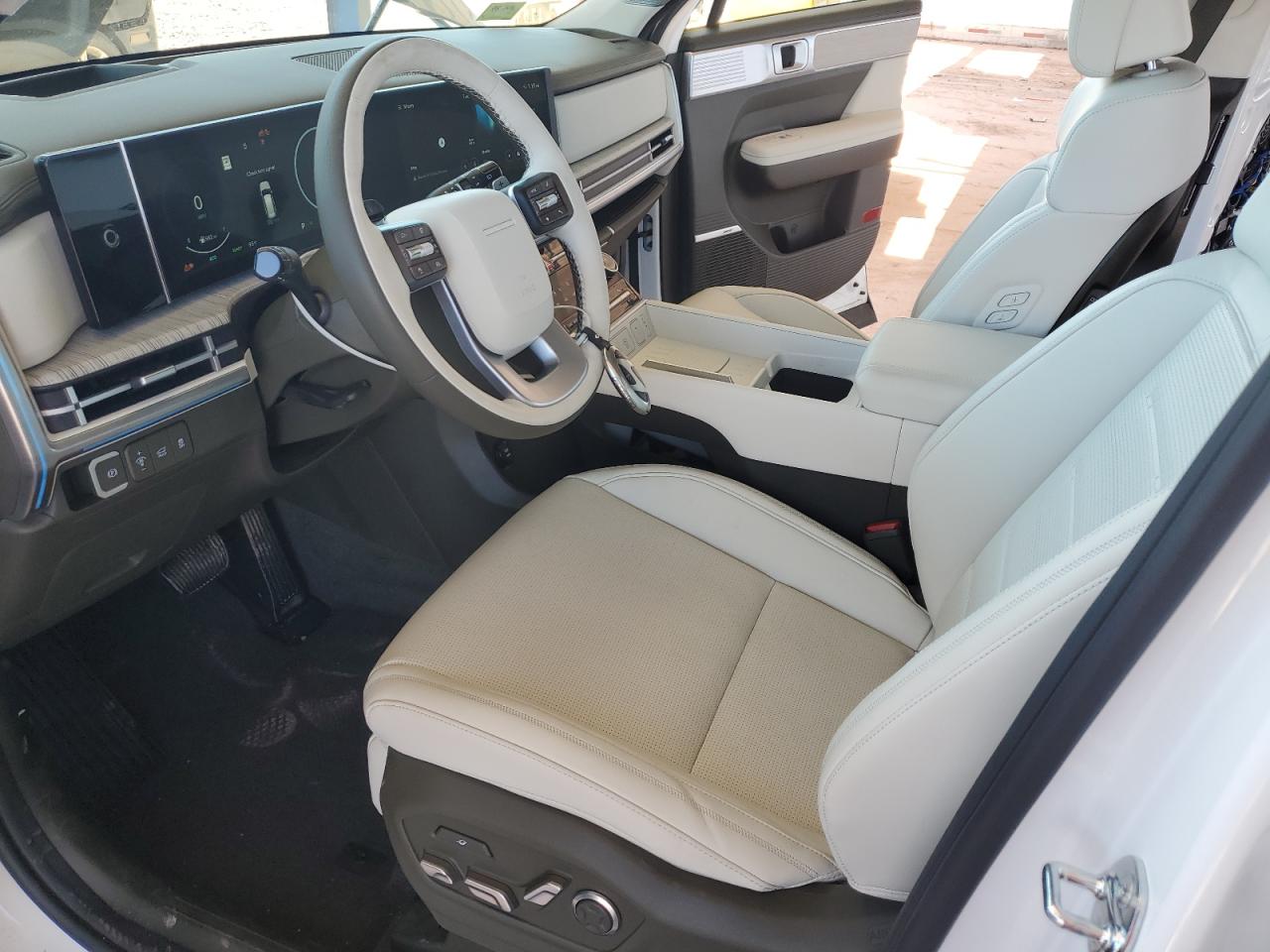 2025 Hyundai Santa Fe Calligraphy VIN: 5NMP5DG12SH050066 Lot: 81939045