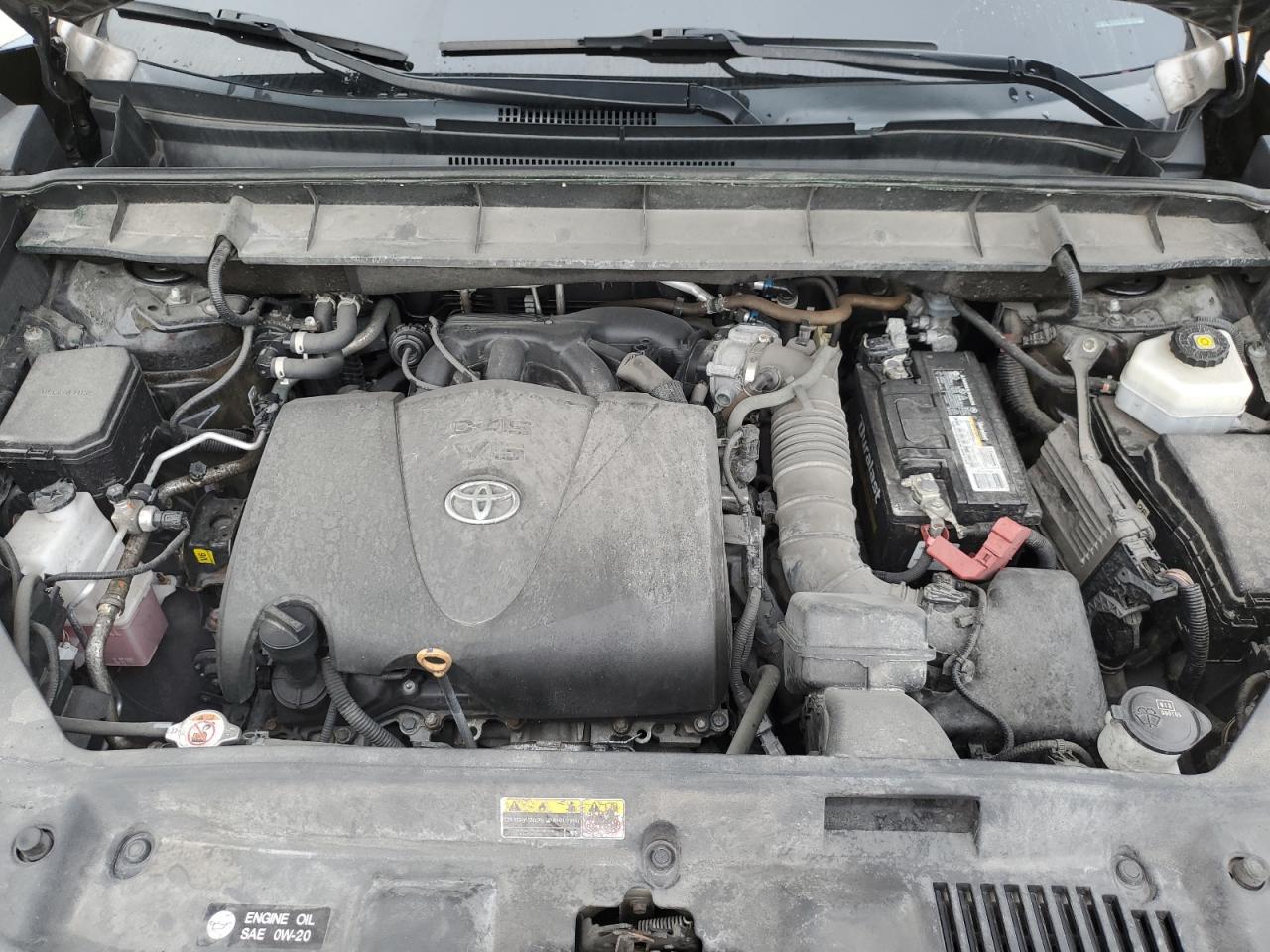 2021 Toyota Highlander L VIN: 5TDBZRBH9MS555828 Lot: 81032305