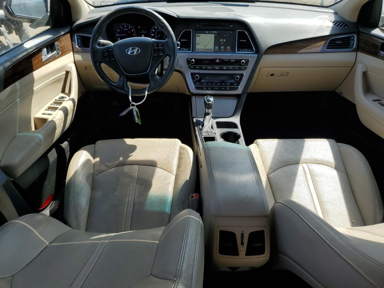 2017 Hyundai Sonata Sport VIN: 5NPE34AF1HH577982 Lot: 71586475