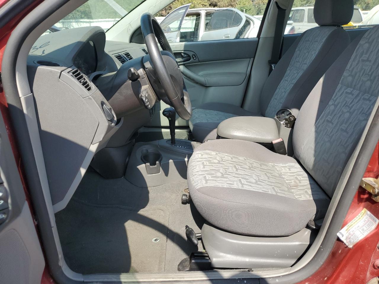 2005 Ford Focus Zx4 VIN: 1FAFP34N55W189526 Lot: 80314745