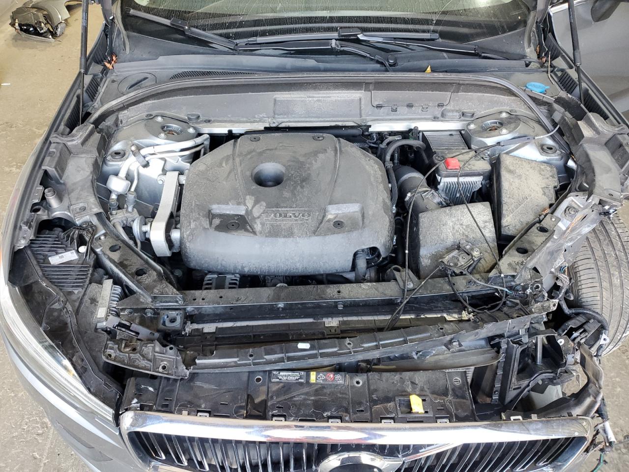 2021 Volvo Xc60 T5 Momentum VIN: YV4102RK1M1804468 Lot: 81704325