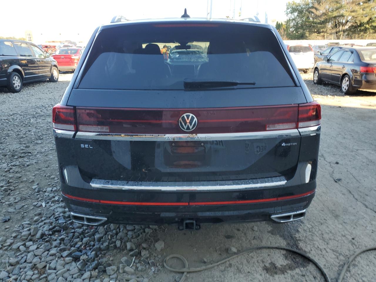 2024 Volkswagen Atlas Sel Premium R-Line VIN: 1V2FR2CA9RC545785 Lot: 71038735