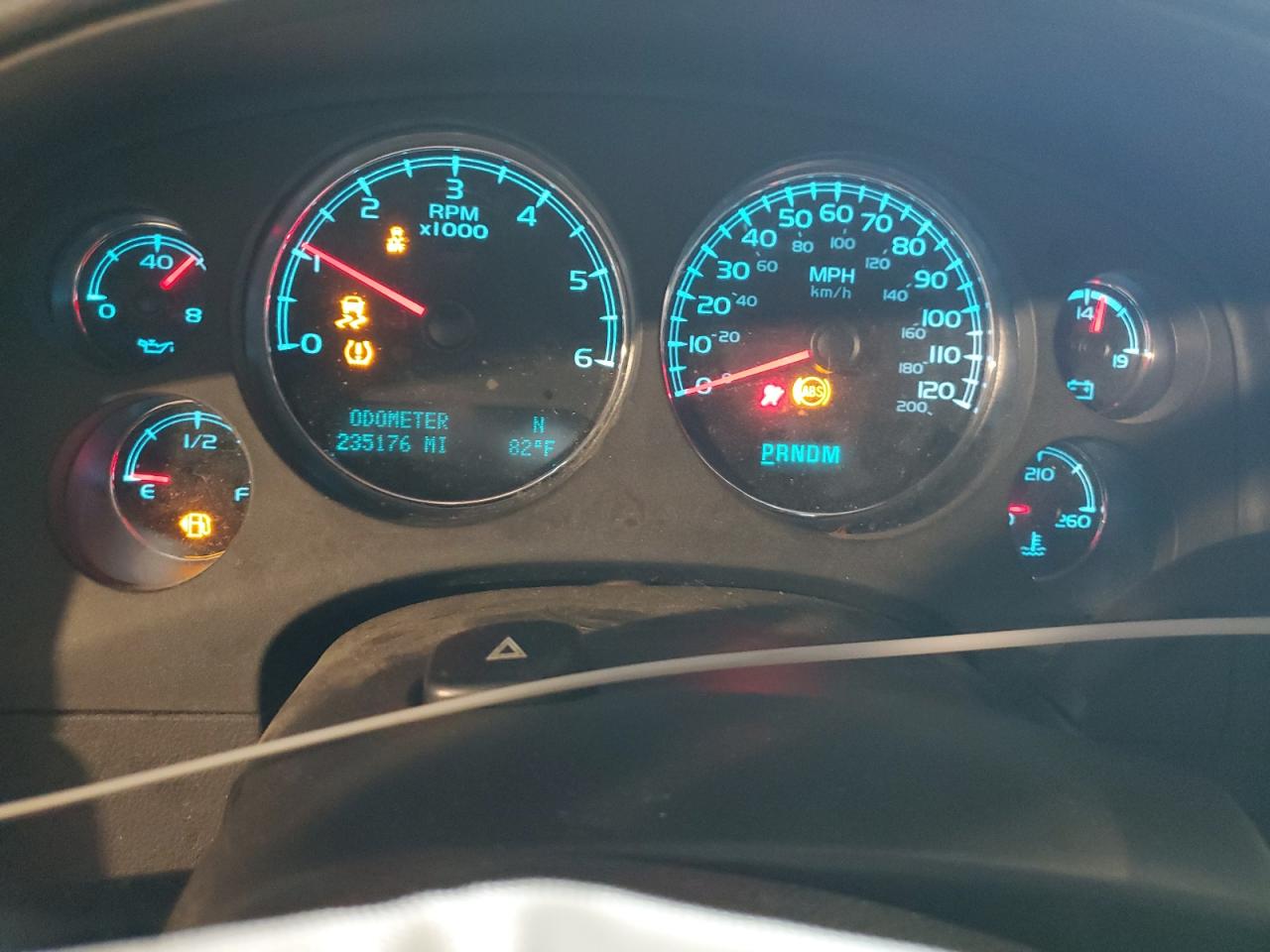 2013 Chevrolet Suburban K1500 Lt VIN: 1GNSKJE73DR327144 Lot: 80366855