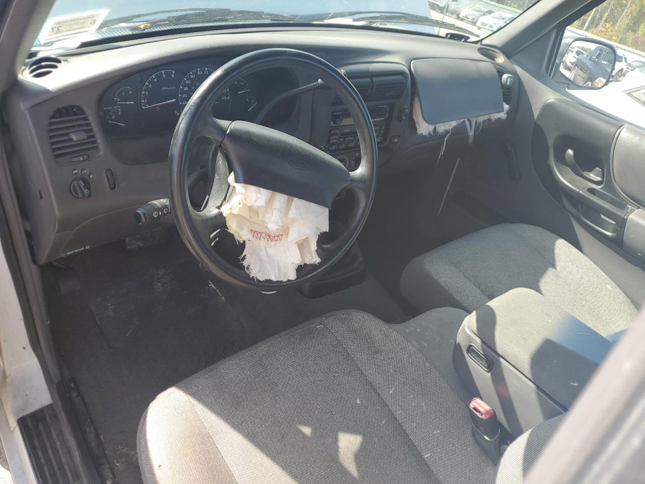 2000 Ford Ranger VIN: 1FTYR10V9YTB46479 Lot: 83850895