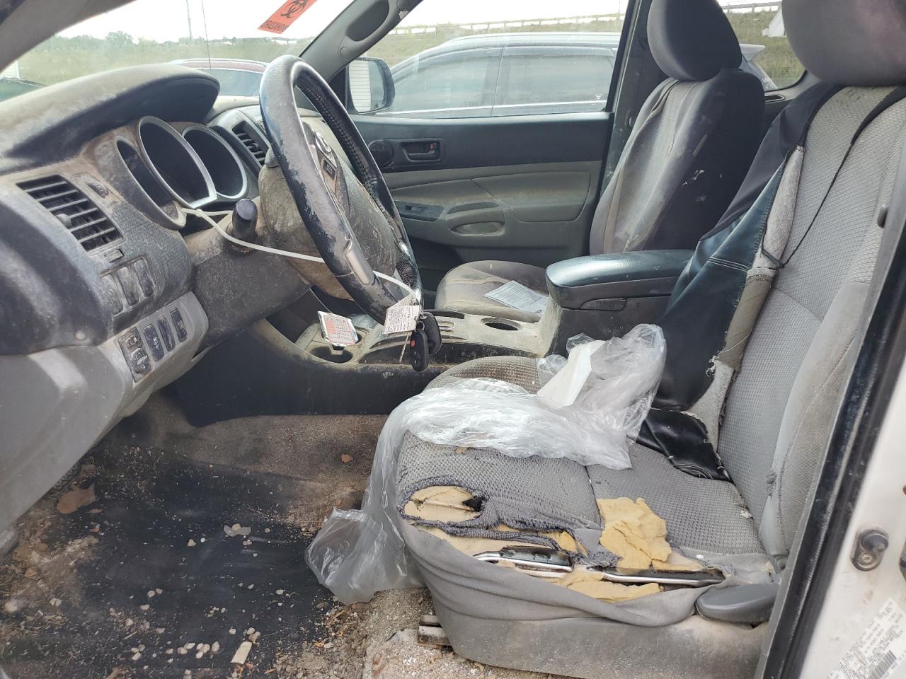 car-image car-image
