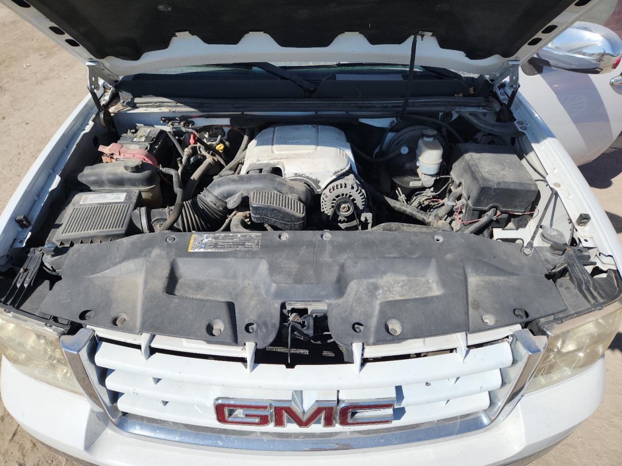 2007 GMC New Sierra C1500 VIN: 1GTEC14CX7Z641377 Lot: 81898515