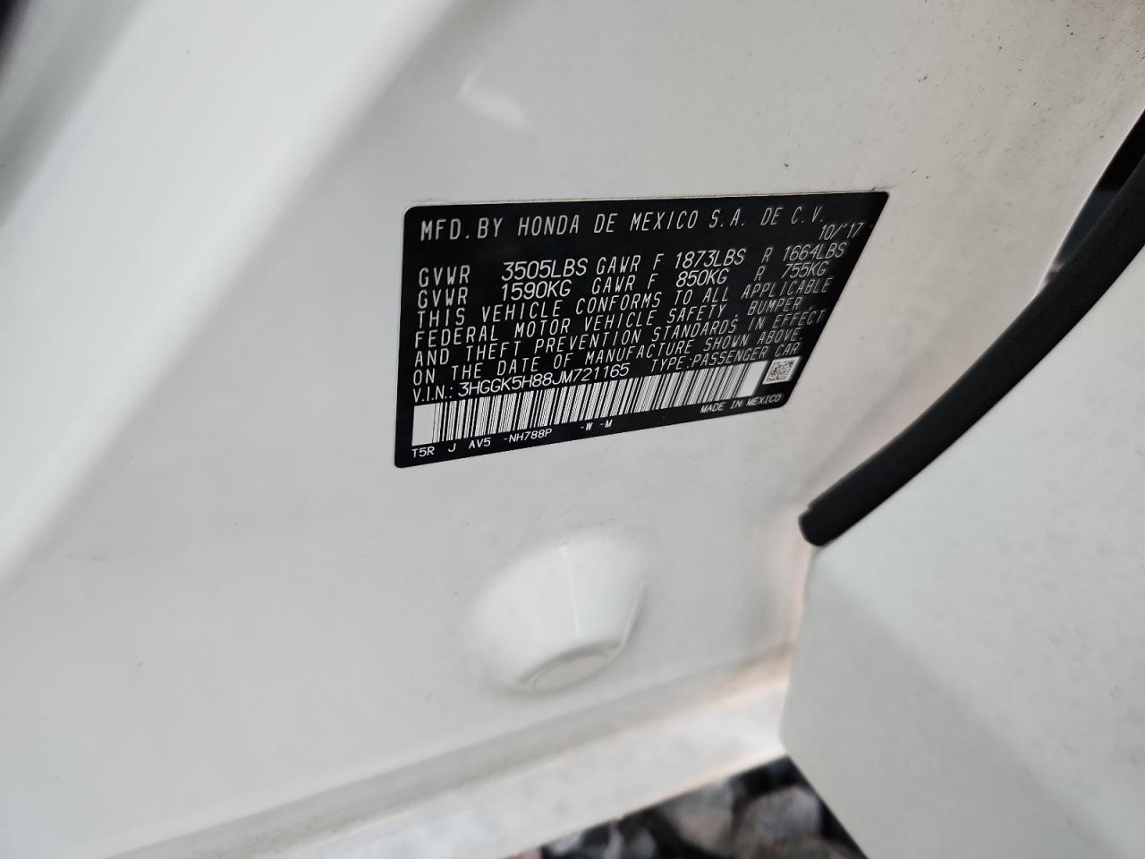2018 Honda Fit Ex VIN: 3HGGK5H88JM721165 Lot: 80608105