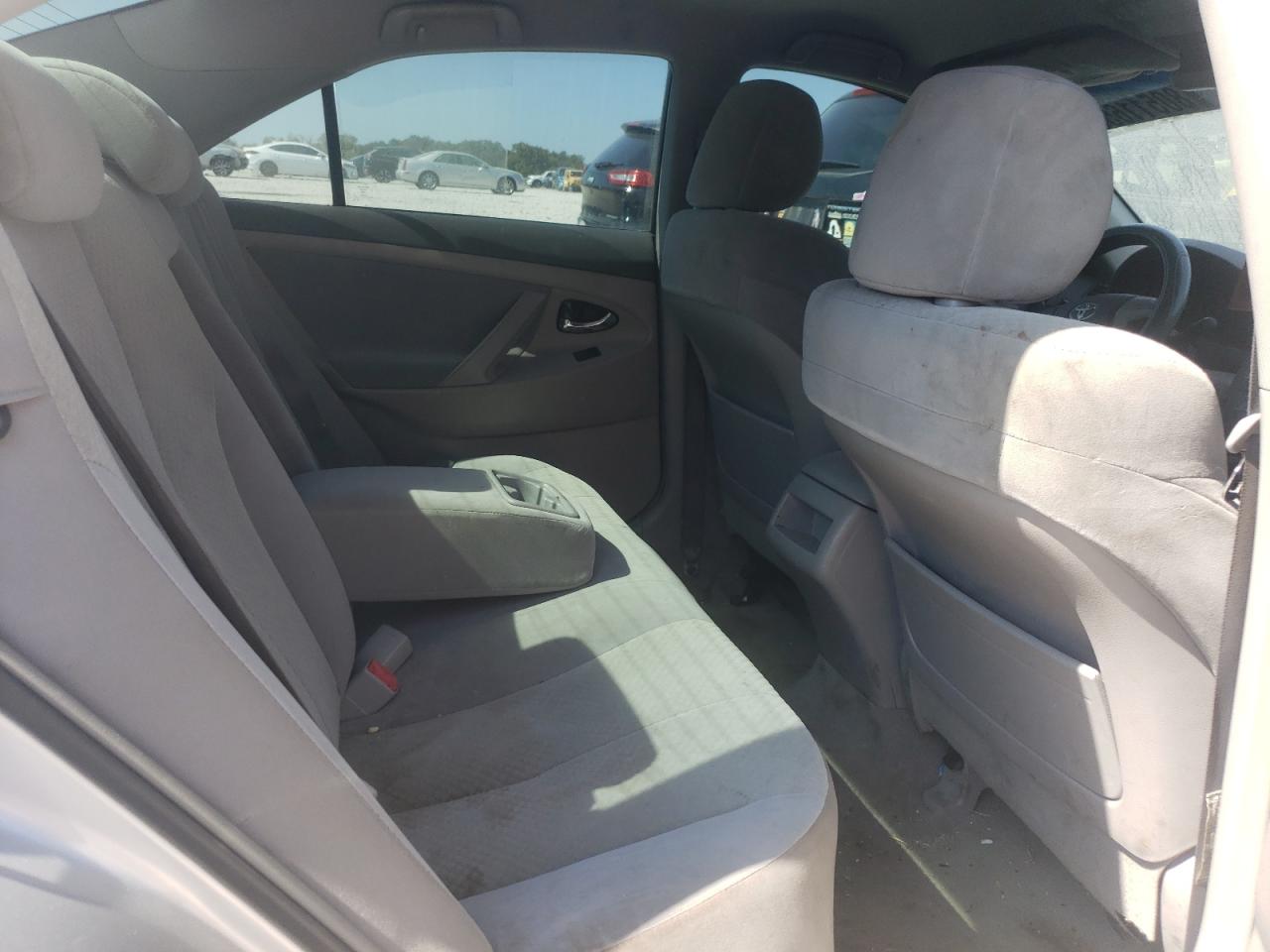 2009 Toyota Camry Base VIN: 4T1BE46K49U825163 Lot: 80511655