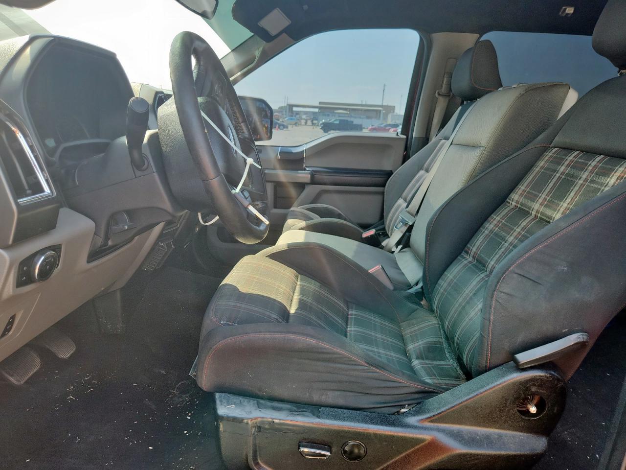 2015 Ford F150 4Wd V6 Crew Cab 3.5L Xlt VIN: 1FTEW1EG2FFC38731 Lot: 81429335