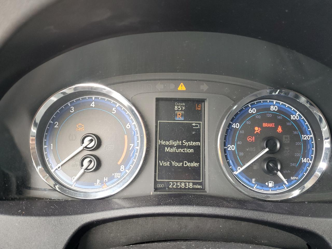 2017 Toyota Corolla L VIN: 2T1BURHE4HC746857 Lot: 81959015