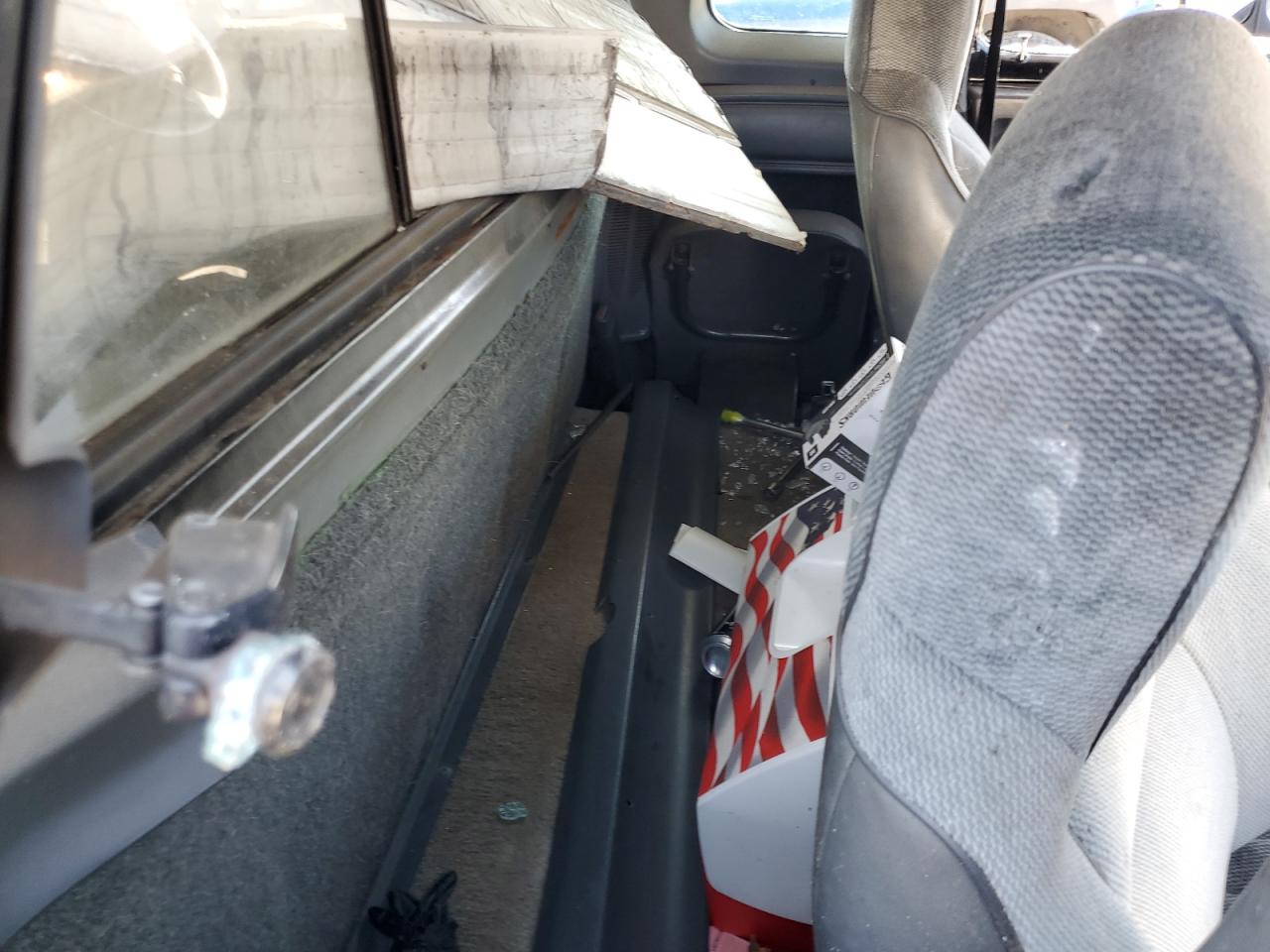 1992 Dodge W-Series W200 VIN: 3B7KM23C9NM538392 Lot: 81023365