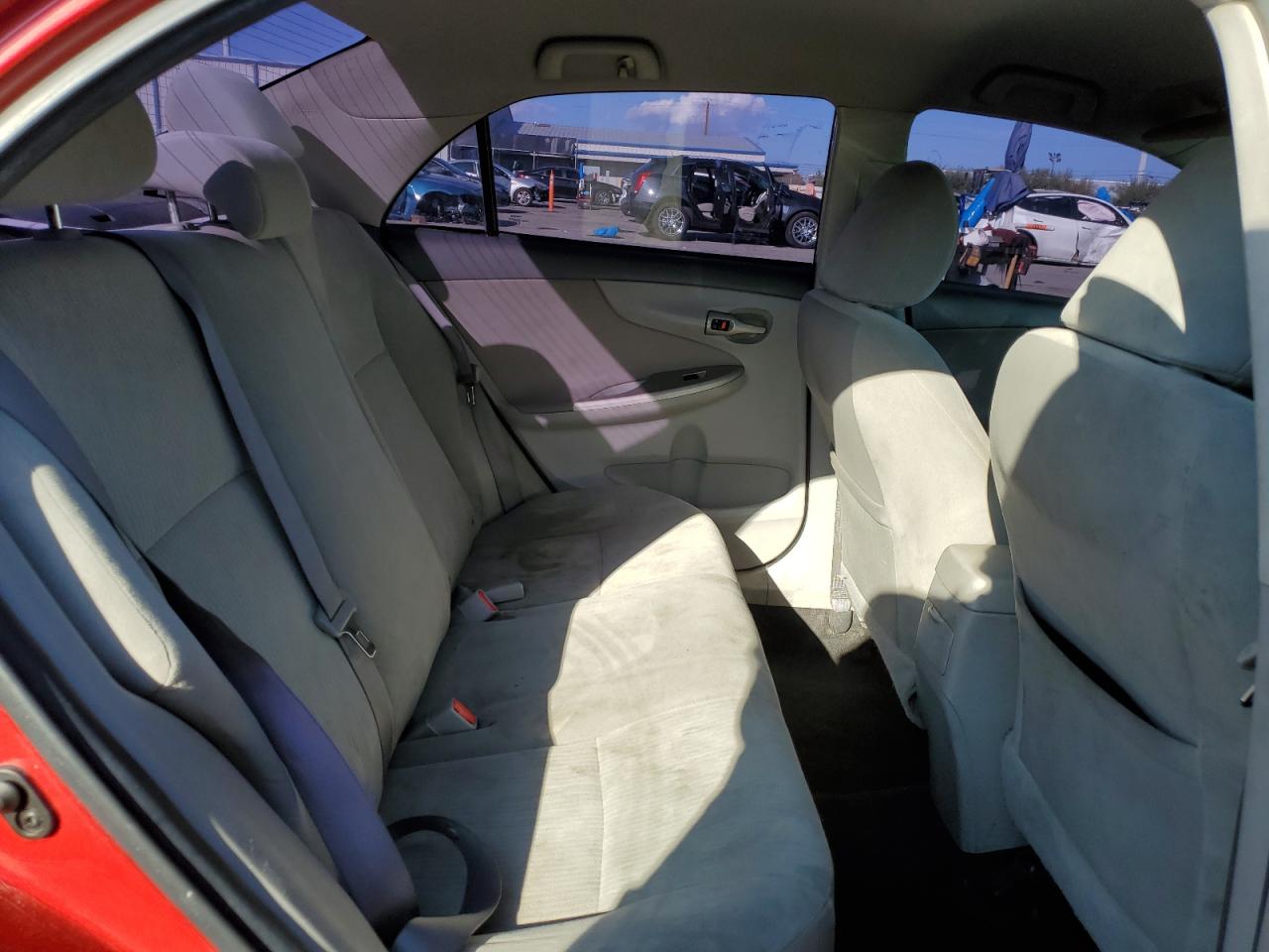 2010 Toyota Corolla Base VIN: 1NXBU4EE0AZ328548 Lot: 84072495