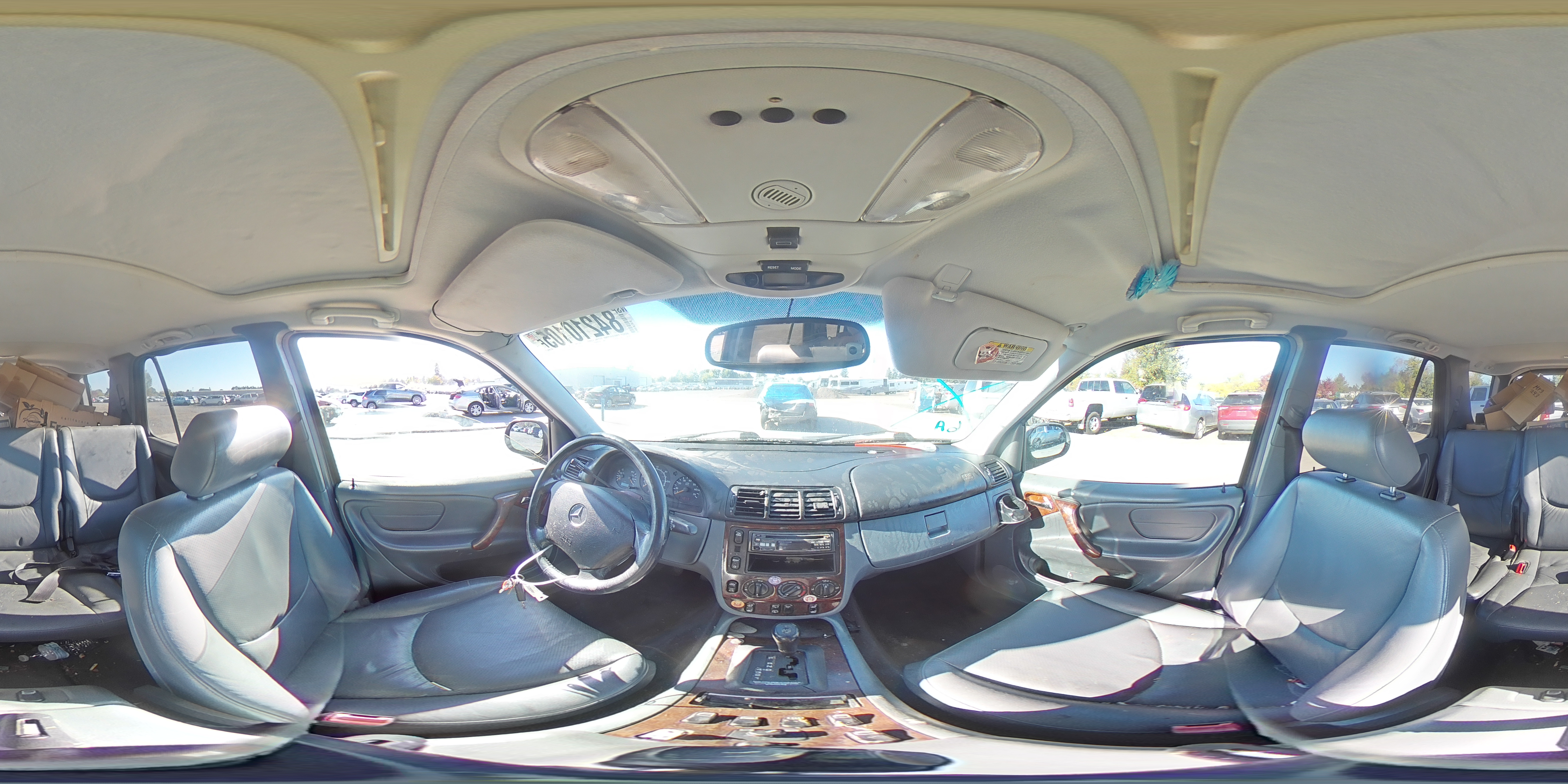 1999 Mercedes-Benz Ml 320 VIN: 4JGAB54E4XA090075 Lot: 84210105