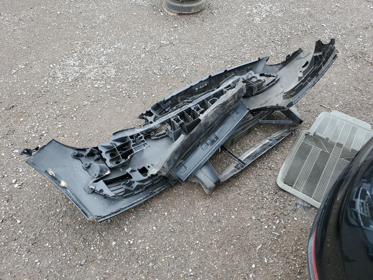 2018 Ford Focus Se VIN: 1FADP3K29JL305953 Lot: 81395095