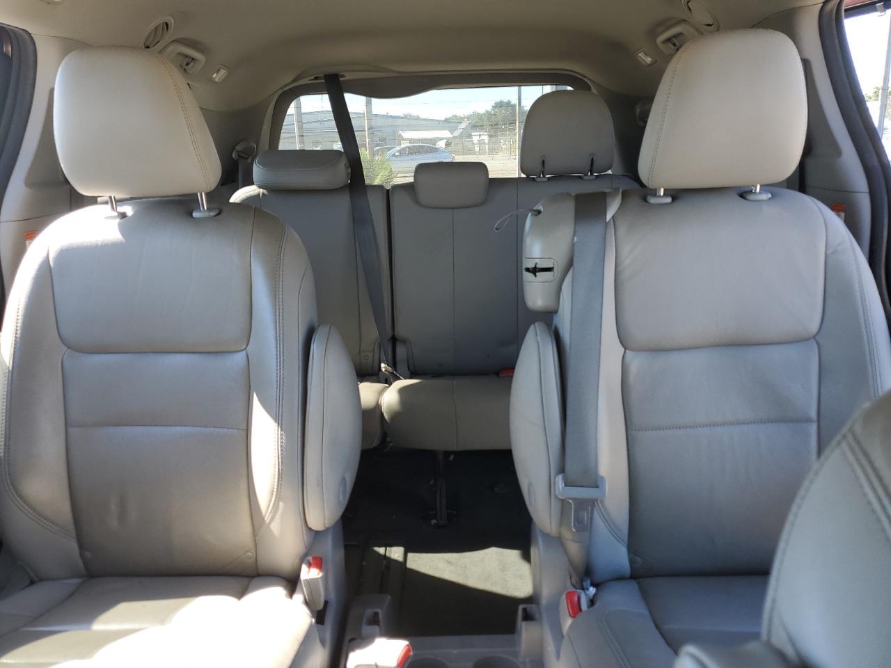 2020 Toyota Sienna Xle VIN: 5TDYZ3DC8LS030721 Lot: 81811265