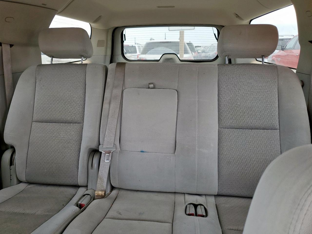 2009 Chevrolet Suburban C1500 Ls VIN: 1GNFC160X9R175399 Lot: 84414205