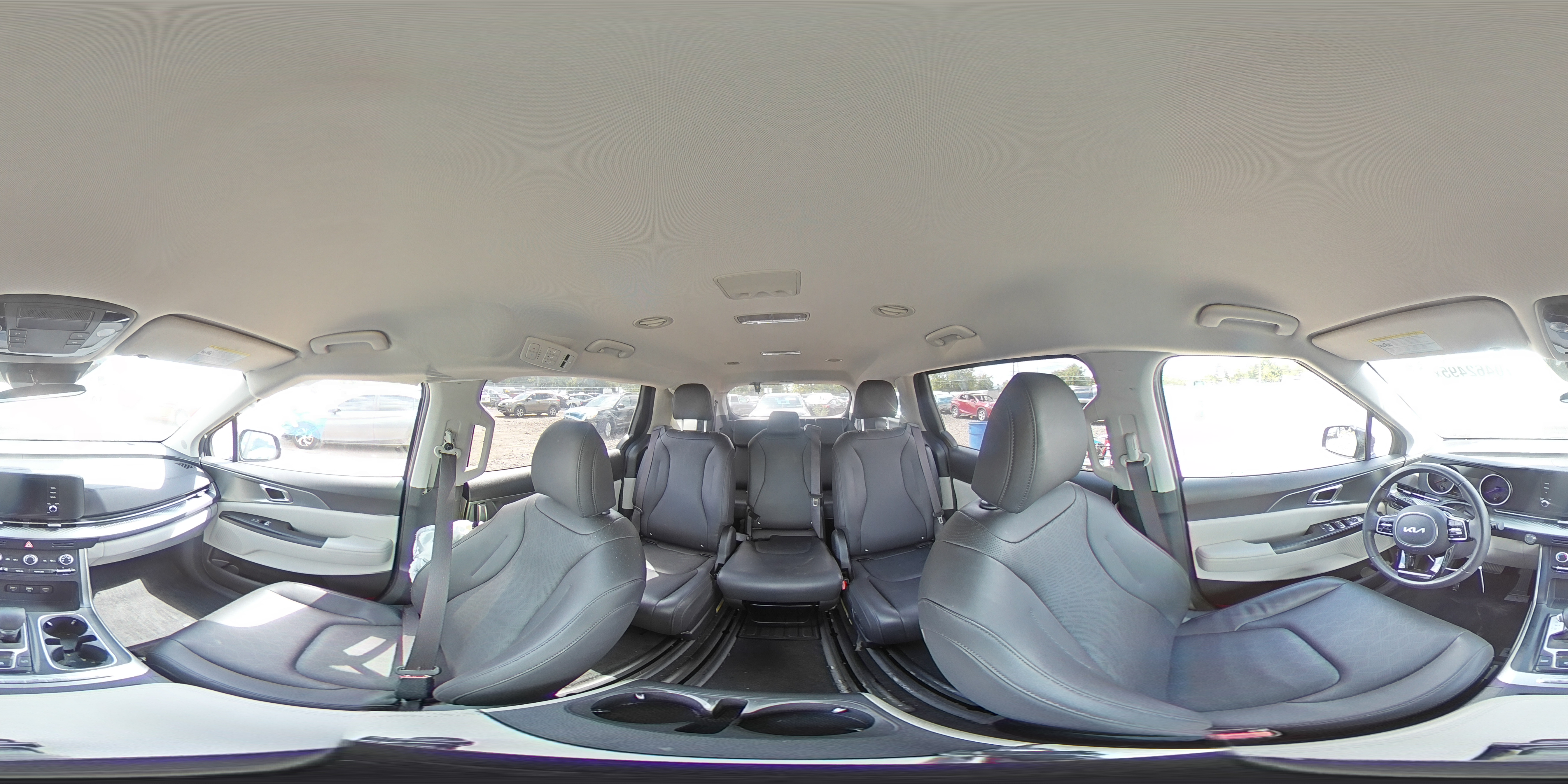 2024 Kia Carnival Lx VIN: KNDNB4H37R6335188 Lot: 70462495