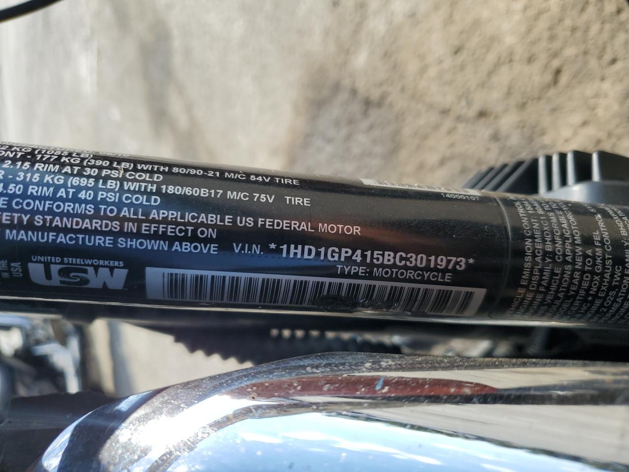 2011 Harley-Davidson Fxdwg VIN: 1HD1GP415BC301973 Lot: 80510395
