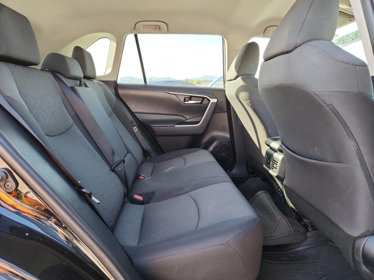 2021 Toyota Rav4 Xle VIN: 2T3P1RFV6MW193887 Lot: 71922795