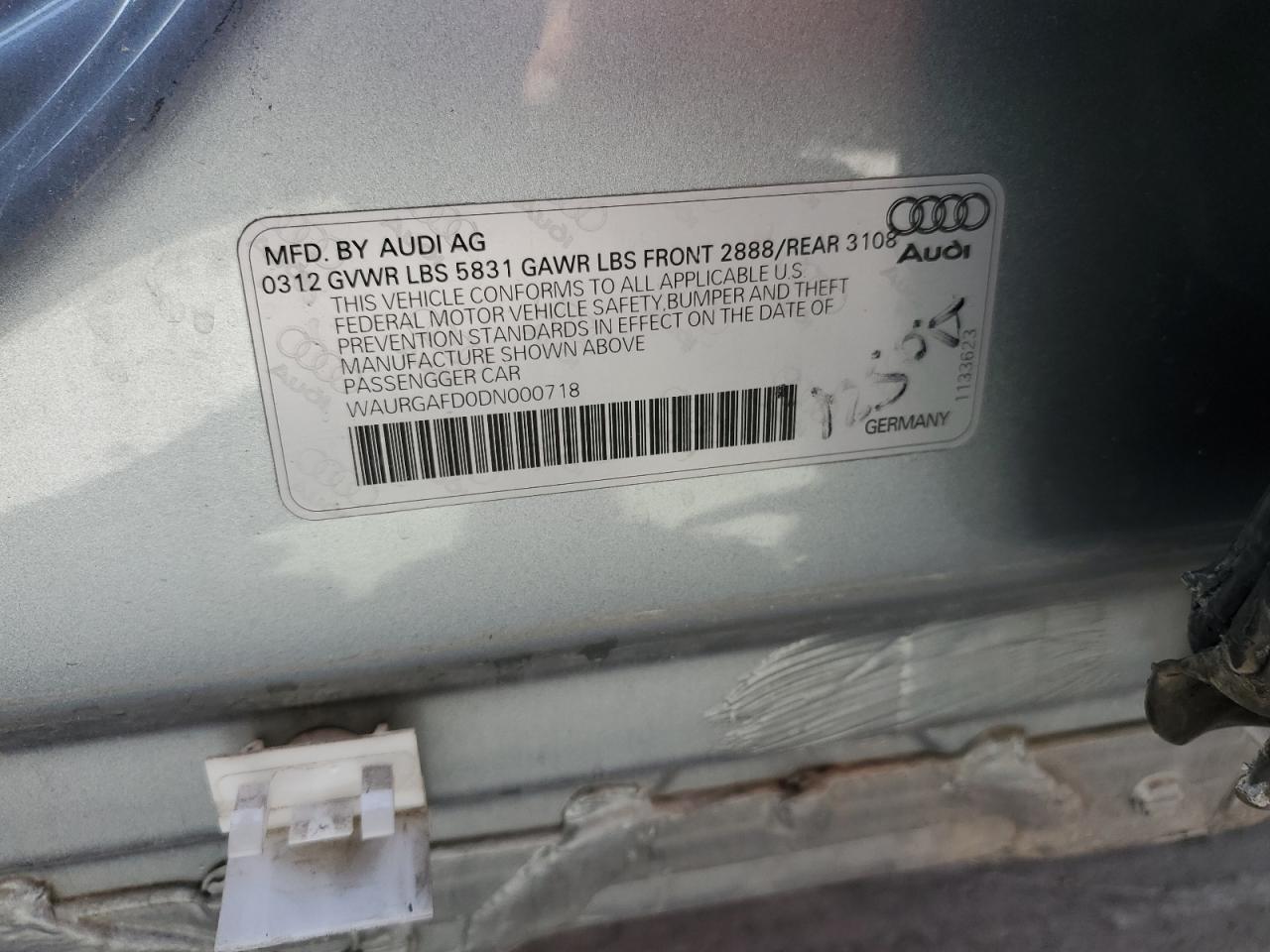 2013 Audi A8 L Quattro VIN: WAURGAFD0DN000718 Lot: 71925745