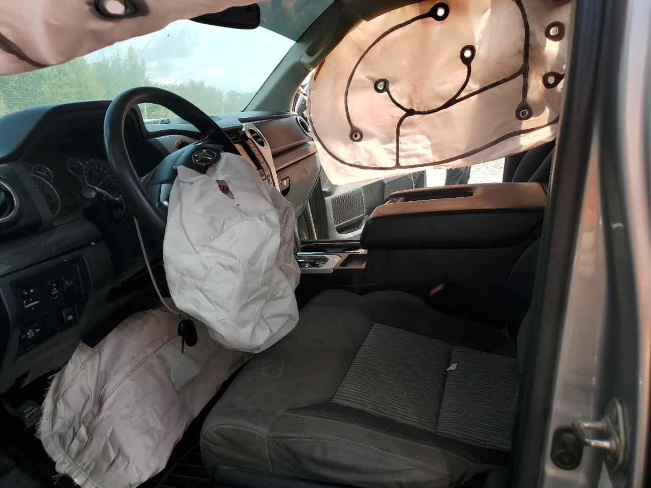 2017 Toyota Tundra Crewmax Sr5 VIN: 5TFDW5F15HX590258 Lot: 71951425