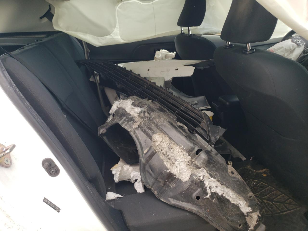 2015 Toyota Prius C VIN: JTDKDTB33F1104538 Lot: 82100925