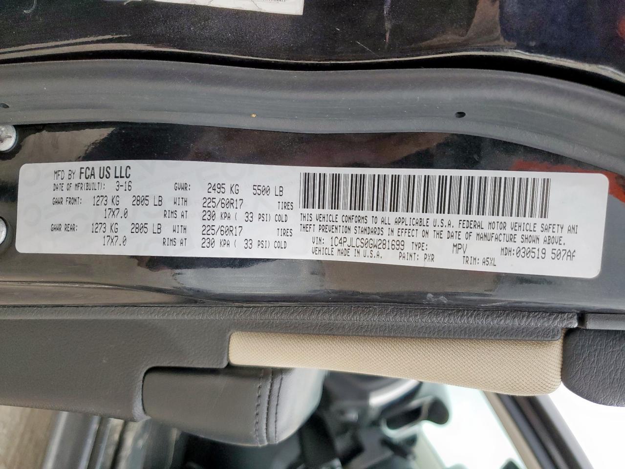 2016 Jeep Cherokee Latitude VIN: 1C4PJLCS0GW281699 Lot: 83966115