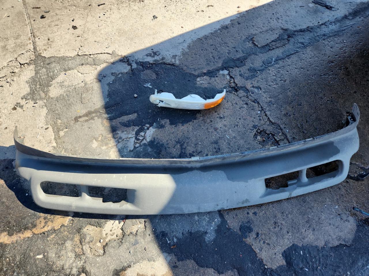 2005 Chevrolet Suburban K1500 VIN: 3GNFK16Z65G186542 Lot: 81463155