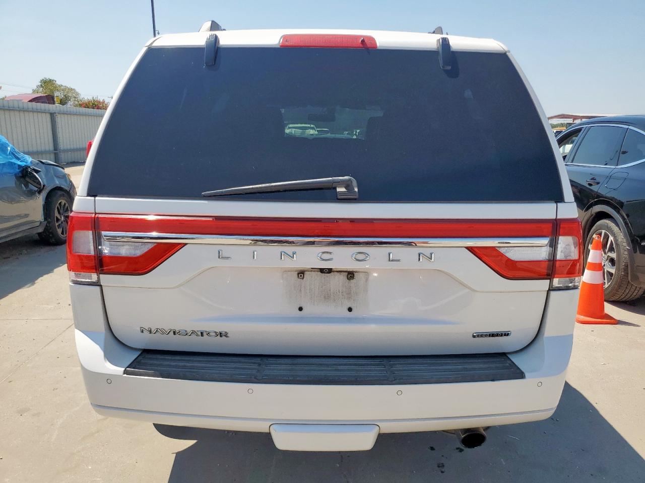 2015 Lincoln Navigator VIN: 5LMJJ2HT4FEJ10971 Lot: 72086885