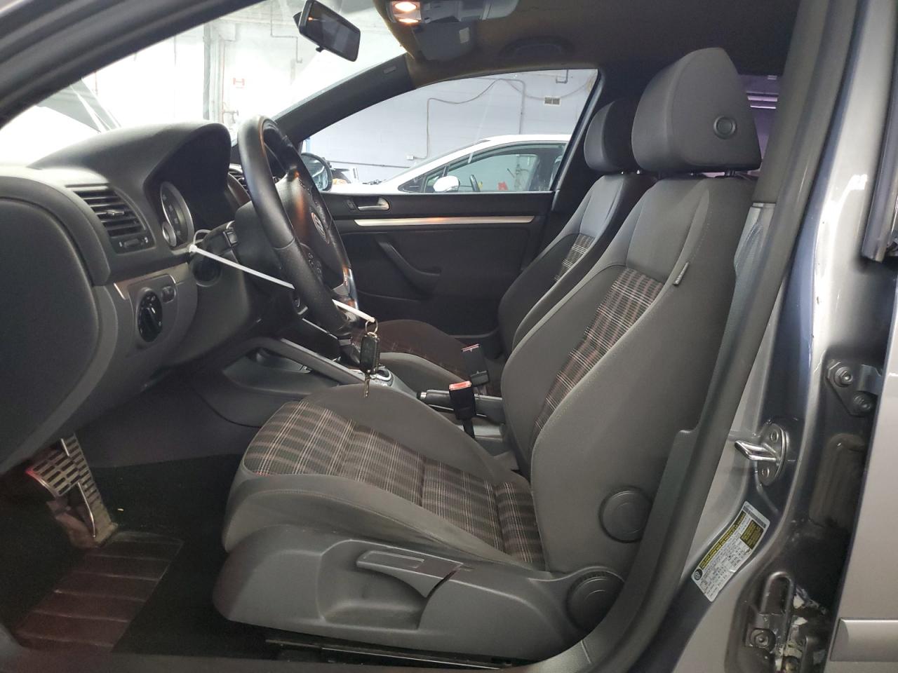 2008 Volkswagen Gti VIN: WVWHV71K18W272661 Lot: 84044875