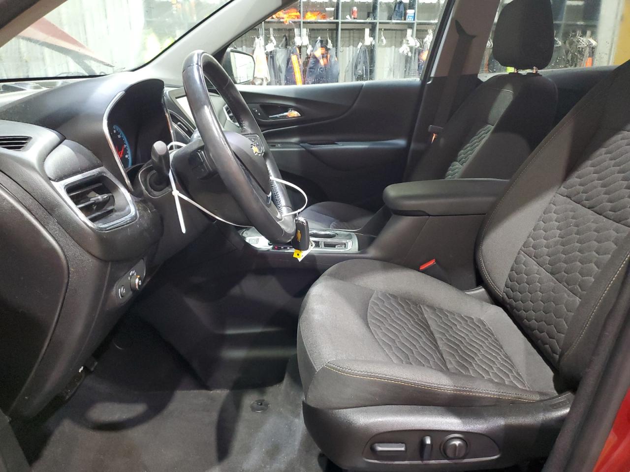 2018 Chevrolet Equinox Lt VIN: 2GNAXSEV9J6151354 Lot: 82126765