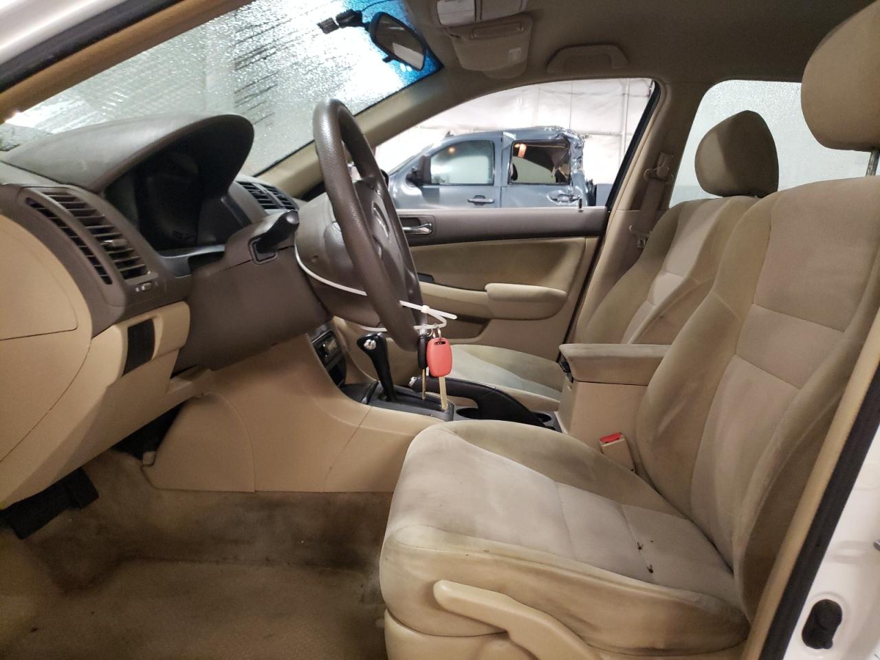 2004 Honda Accord Lx VIN: 1HGCM56384A145028 Lot: 81672385