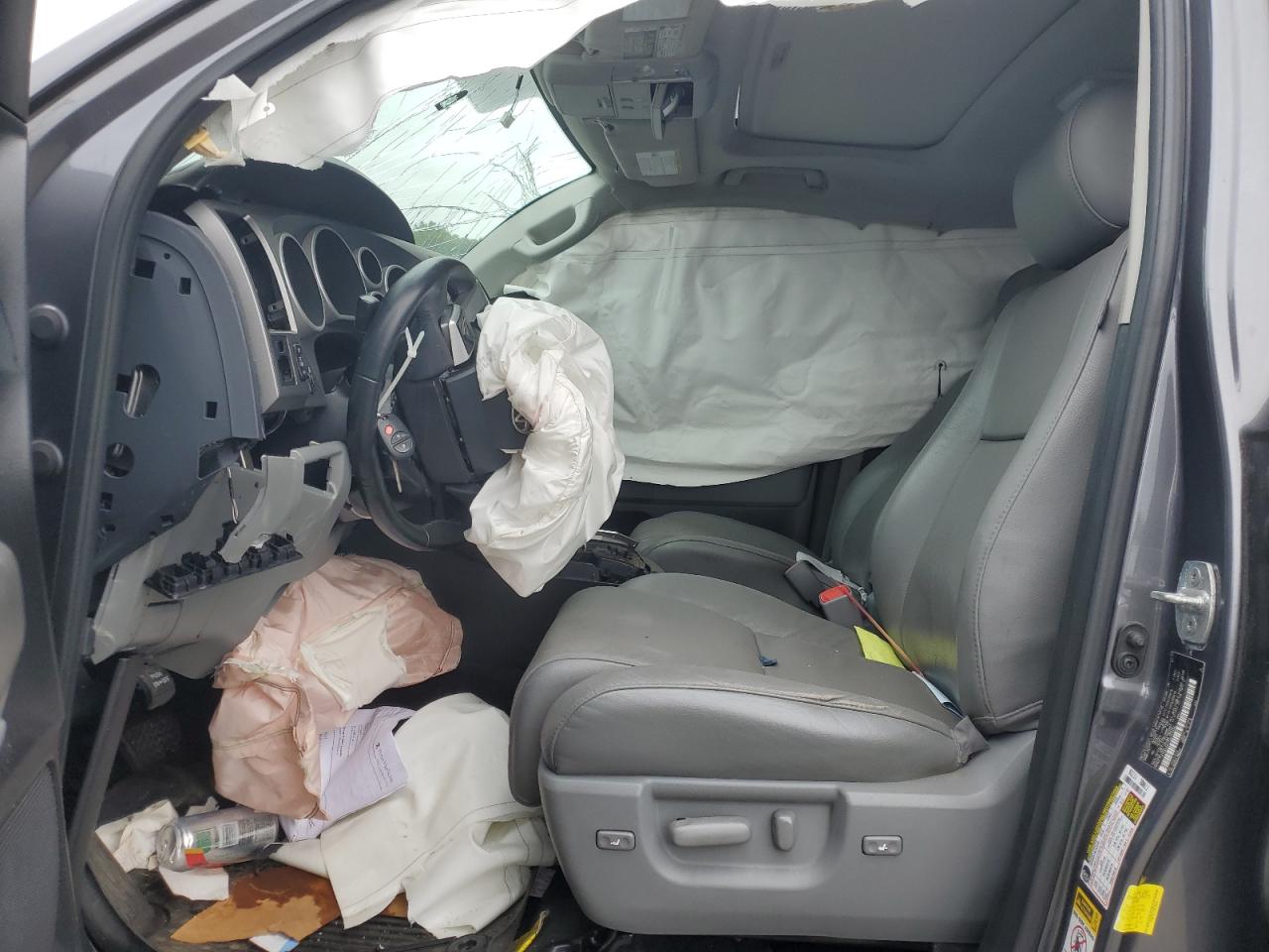 2017 Toyota Sequoia Sr5 VIN: 5TDBY5G11HS154934 Lot: 80190255