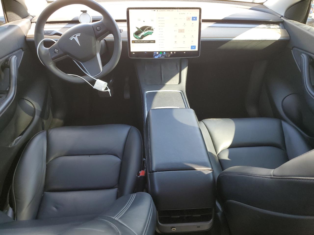 2021 Tesla Model Y VIN: 5YJYGAEEXMF255268 Lot: 72024495