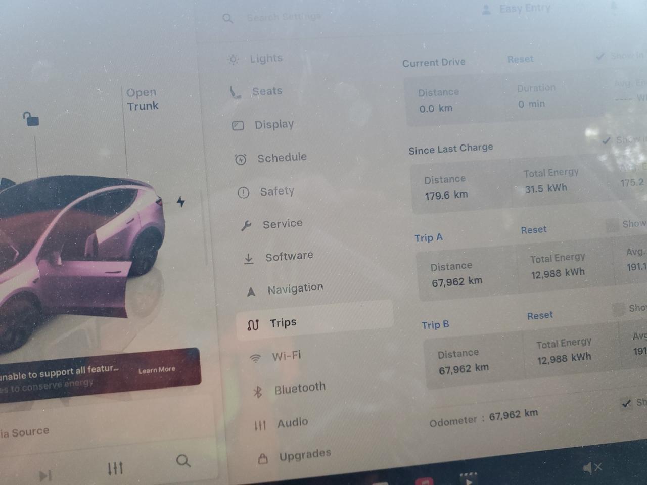 2023 Tesla Model Y VIN: LRWYGDEE3PC105227 Lot: 70268995