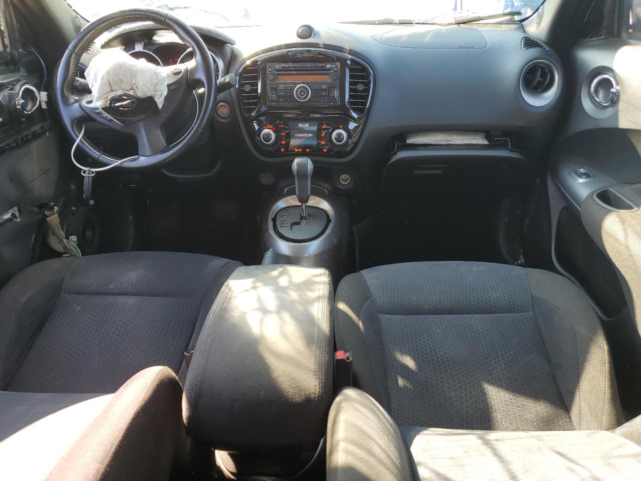 2014 Nissan Juke S VIN: JN8AF5MR8ET450465 Lot: 81863965