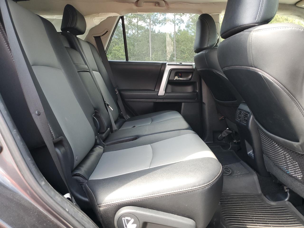 2021 Toyota 4Runner Sr5 VIN: JTEFU5JR7M5246671 Lot: 80172425