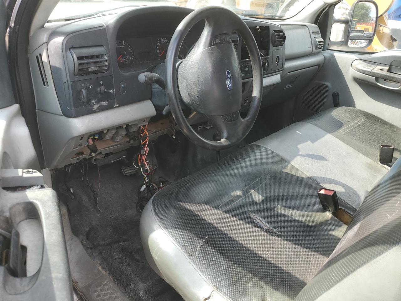 2005 Ford F350 Srw Super Duty VIN: 1FTWW31P05EC70569 Lot: 81058305